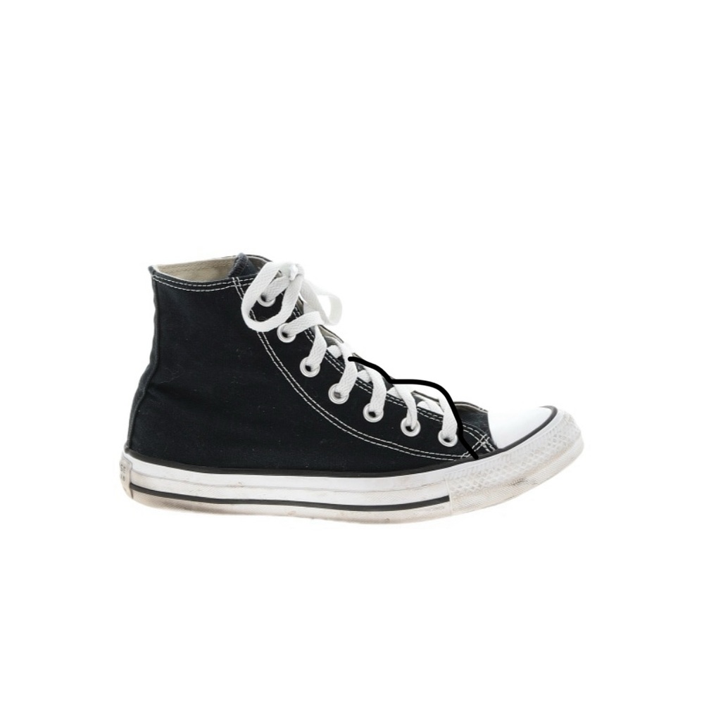 Black high top converse size 7.5